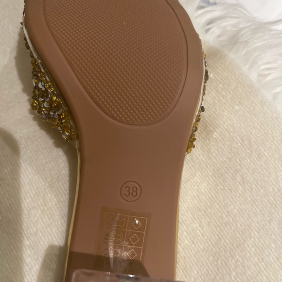 Brand New! Never been used Slides! With Gold decor and Clear Block heel! - Picture 6 of 8